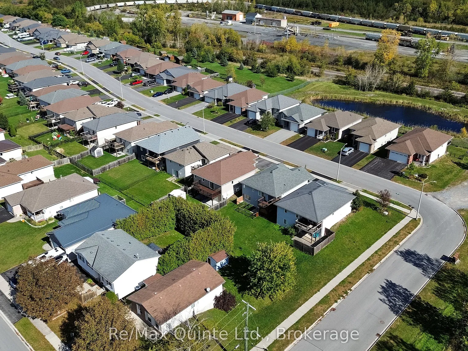 2 bed, $2,300 — Photo 4