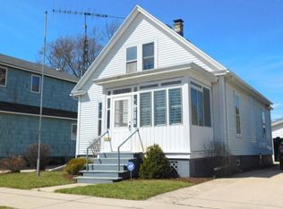 1530 Isabelle Ave, Racine, WI 53402