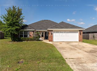 3170 Bloomington Dr, Mobile, AL 36695