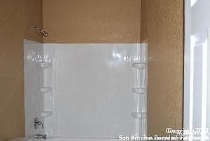 5th image of 135 Carranza St