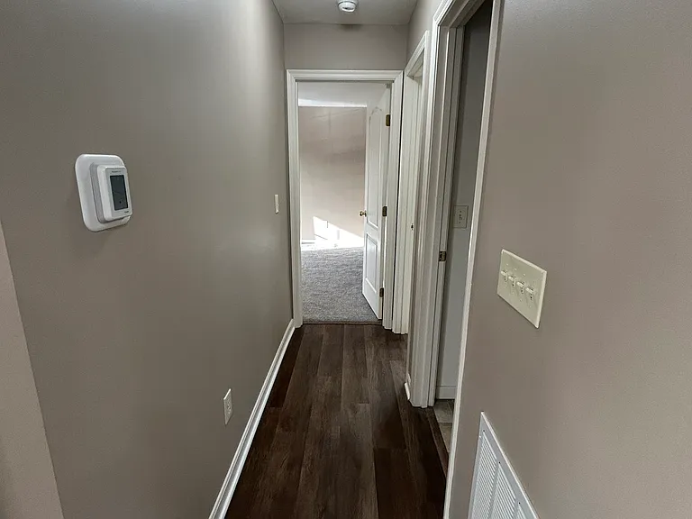 7648 Bridge Point Dr — Photo 16
