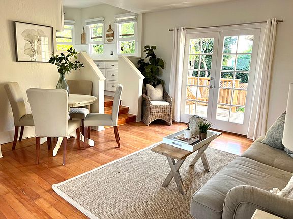 Living room/Dining room