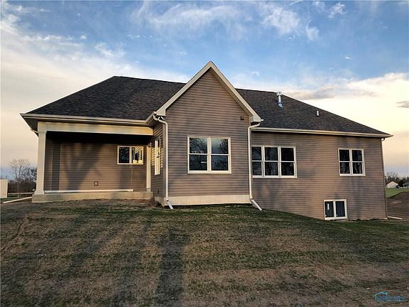4th image of 138 Dairy Dr