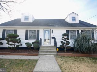 368 E 4th St, Florence, NJ 08518