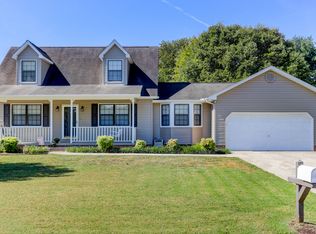 7033 Chartwell Rd, Knoxville, TN 37931