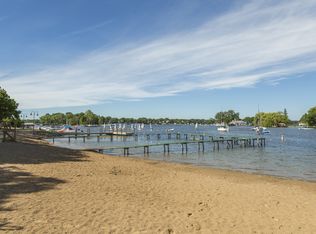 4230 Chimo E, Deephaven, MN 55391