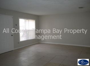 6914 N Dakota Ave #1/2, Tampa, FL 33604