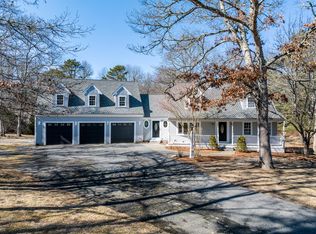 5 Bob White Ln, Sandwich, MA 02563