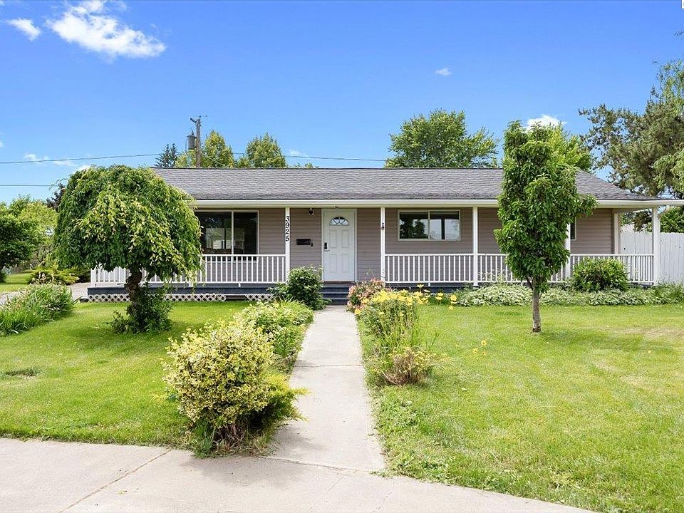 1st image of 3925 W Okanogan Ave