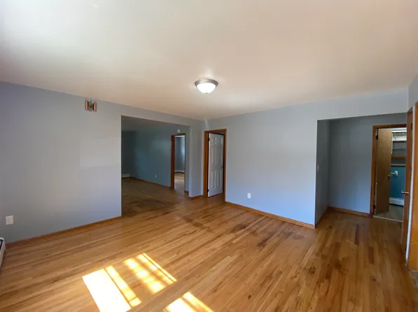 468 Avenue A image 11 of 27