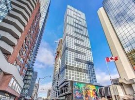 181 Dundas St E