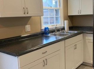 3452 Sutherland Dr, Lexington, KY 40517