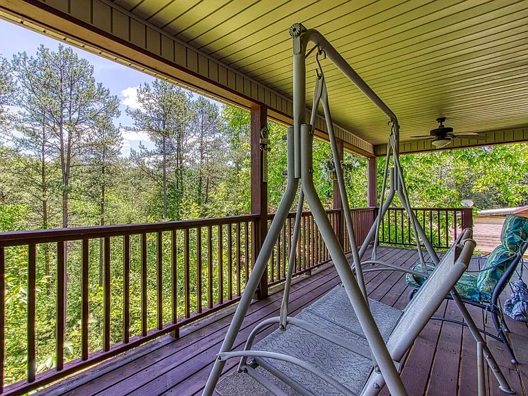 2913 Barnes Dr — Photo 35