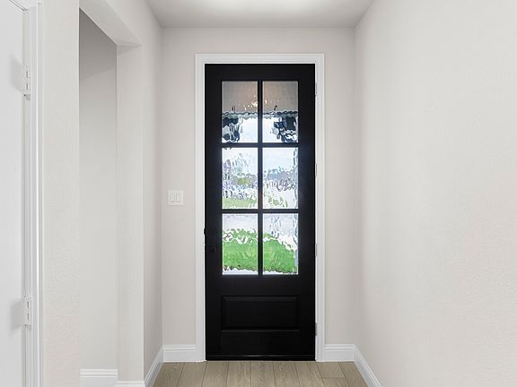 2nd image of 3016 Beau Daniel Dr