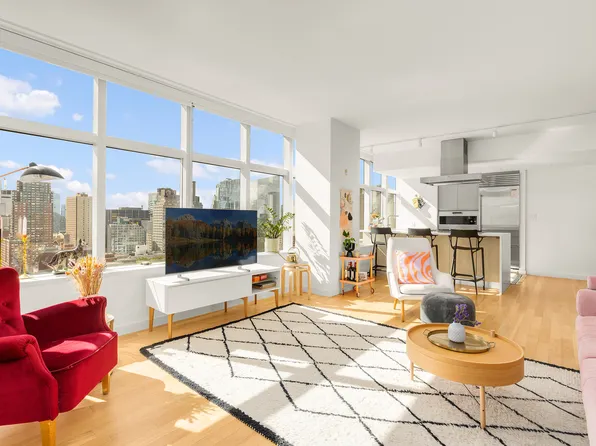 160 West 66th Street image 1 of 15