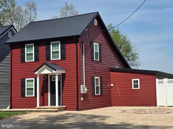 34 S Main St, Magnolia, DE 19962