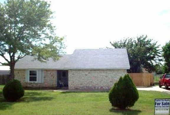 2nd image of 121 Green Pasture Dr