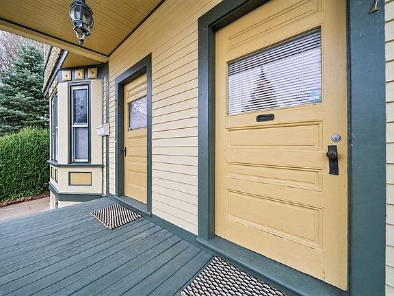 2nd image of 37 John St #2