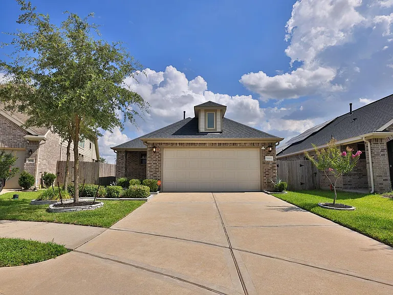 31115 Albany Brook Ln — Photo 2