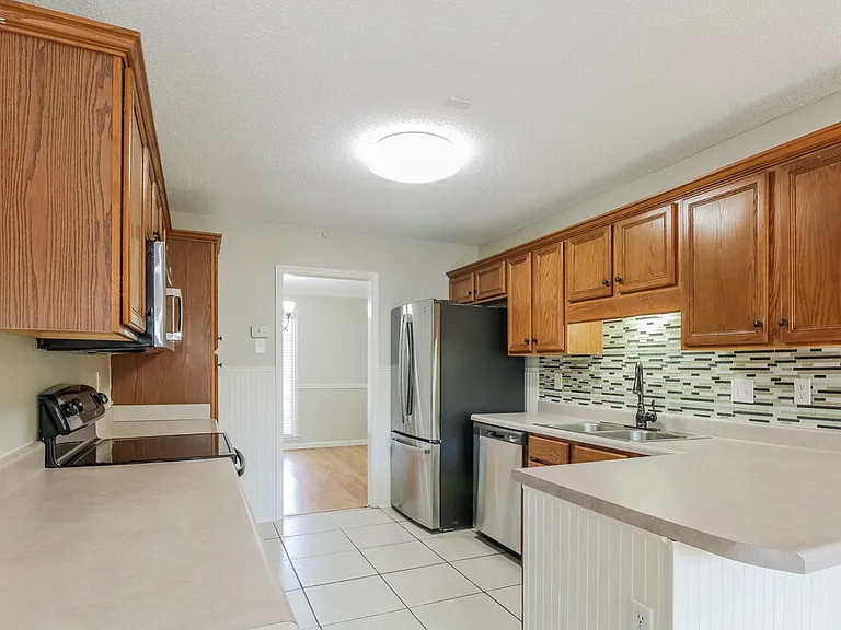 1470 Cider House Ln — Photo 7