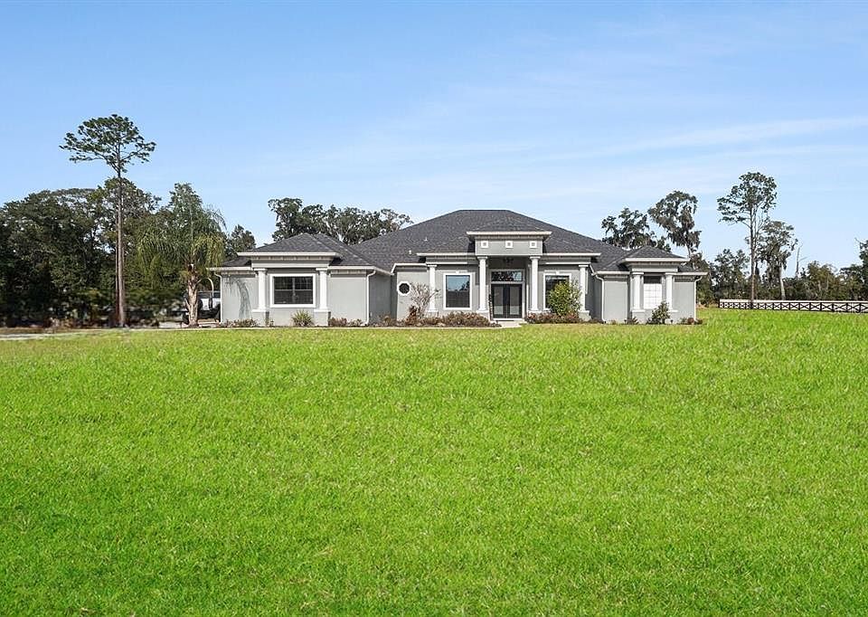 1st image of 7403 NE 22nd Court Rd