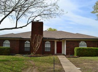 928 Baxter Dr, Plano, TX 75025