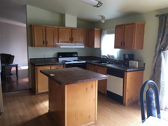 5th image of 22105 E Wellesley Ave Trailer 53