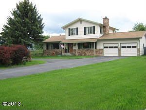 2nd image of 696 Leisure Dr