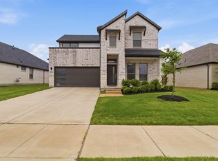 129 Chase Creek Dr, Lavon, TX 75166