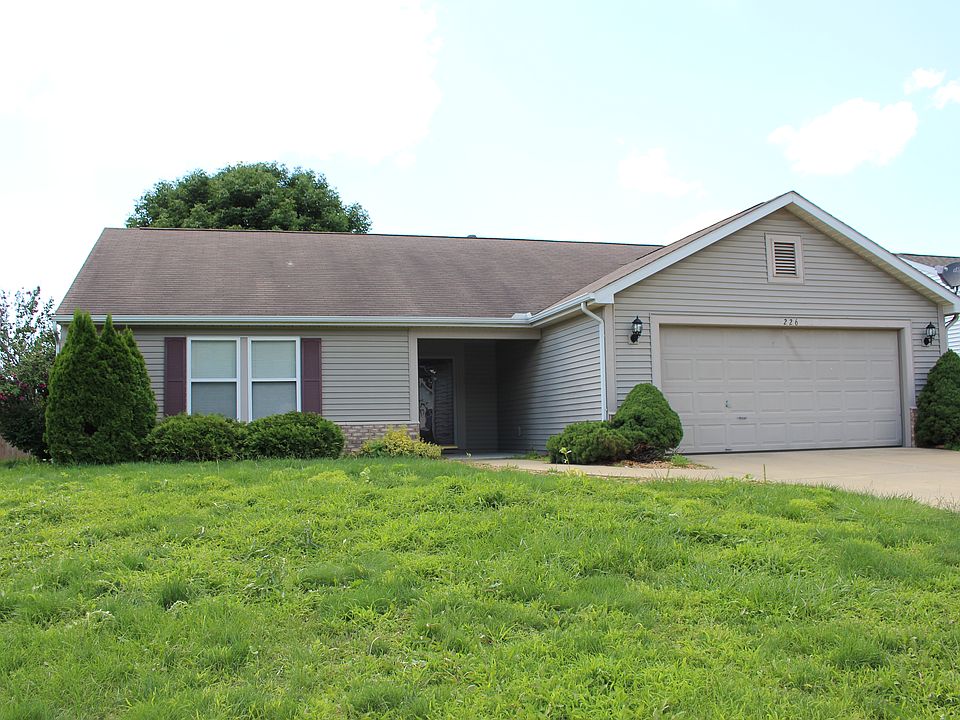 1st image of 226 S Brookfield Dr
