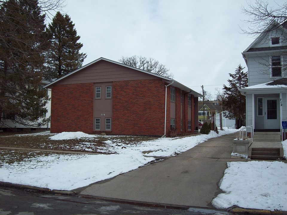 1st image of 716 Burnett Ave