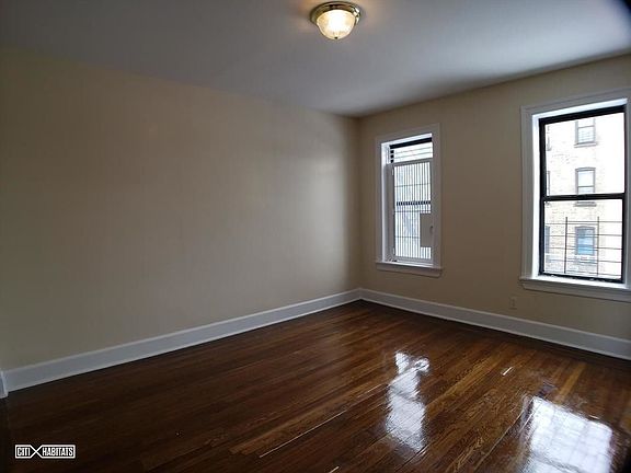 3rd image of 2741 Sedgwick Ave APT 2C
