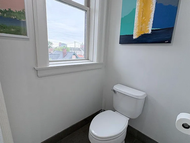 659 W Canfield St #5 — Photo 28