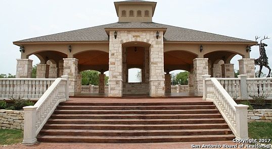 4th image of 8942 Palmetto Park