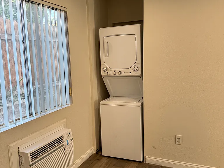 25452 Cole St #1 — Photo 19