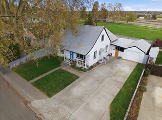1232 W Bruneau Ave, Kennewick, WA