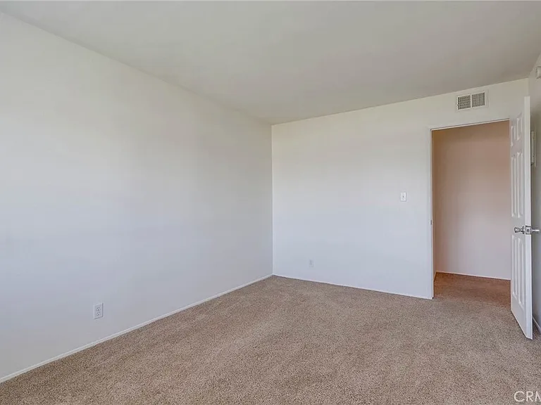 1845 Anaheim Ave #16-C — Photo 23