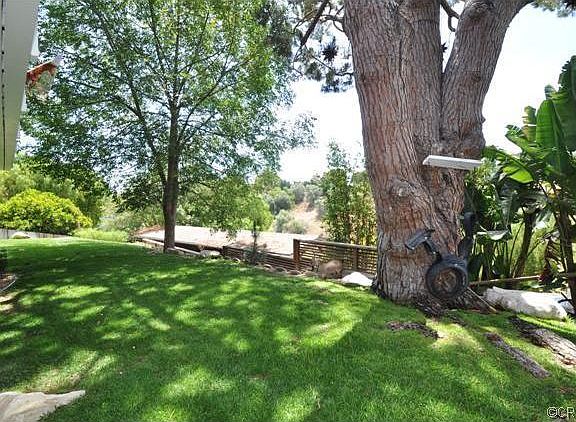 3rd image of 4506 Sugarhill Dr