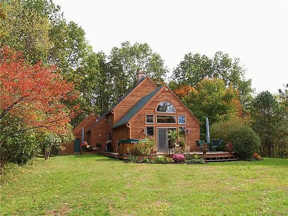 3rd image of 357 Thornbush Dr
