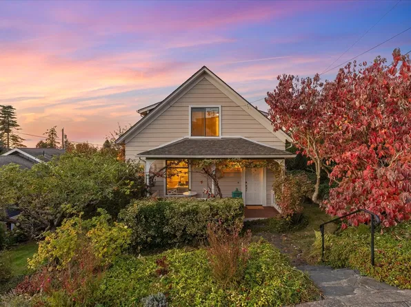 657 Walnut Street, Edmonds, WA 98020