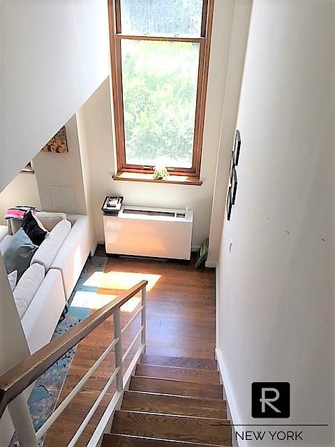 1st image of 305 2nd Ave APT 500