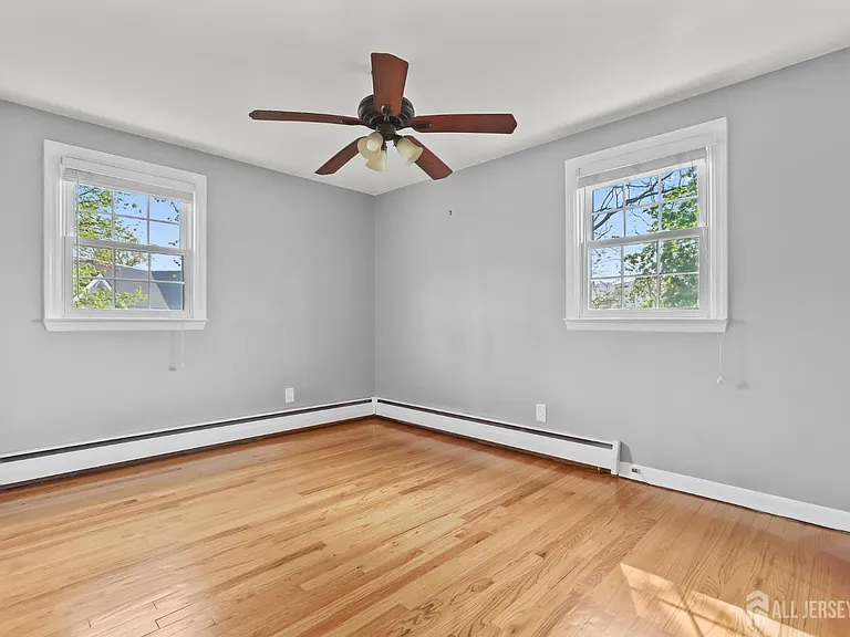 445 W Smith St #2 — Photo 8