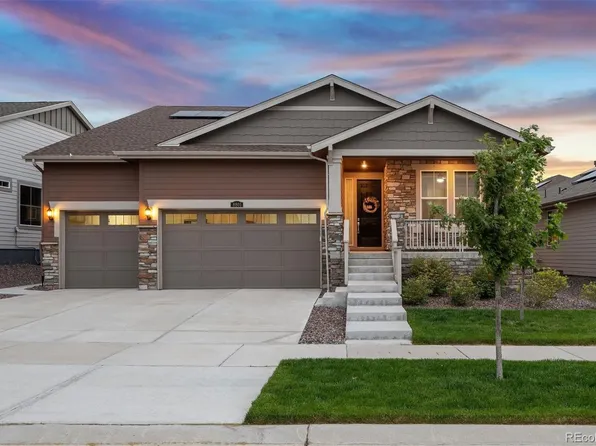 8801 S Ukraine Court, Aurora, CO 80016