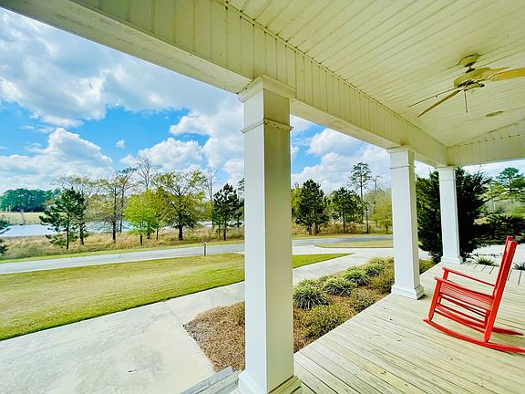 2nd image of 176 Bocage Dr