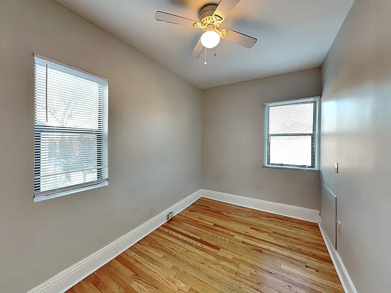 192 E 11th Ave #B — Photo 12