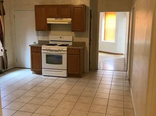 8 Hall St #1, Haverhill, MA 01832