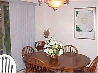 4th image of 2137 Lawrence Dr