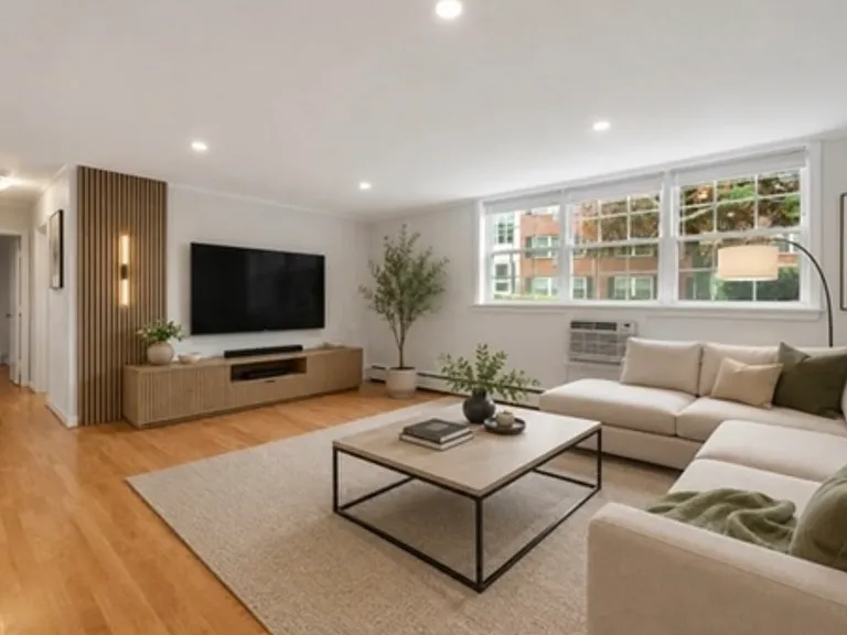 4 Tara Dr #12 — Photo 2