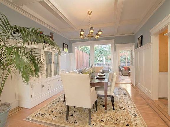 Formal dining room