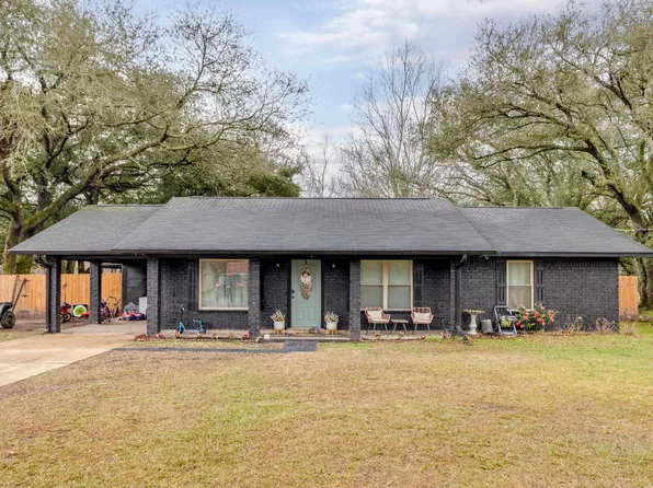 30 Collins Rd, Rayville, LA 71269